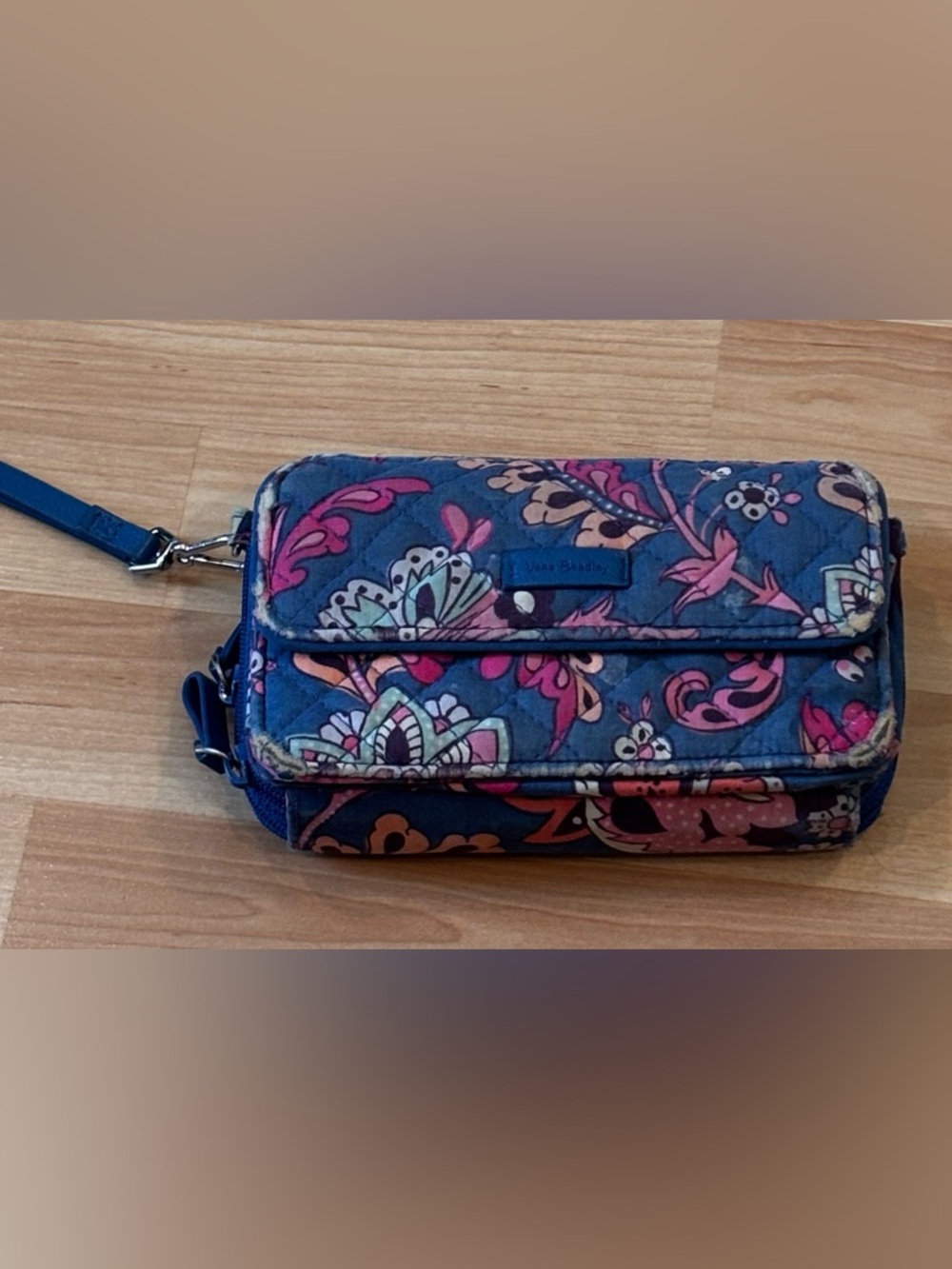 Vera‎ Bradley Navy Blue Floral Wristlet/Wallet